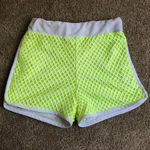 Penelope Shorts - Neon Yellow